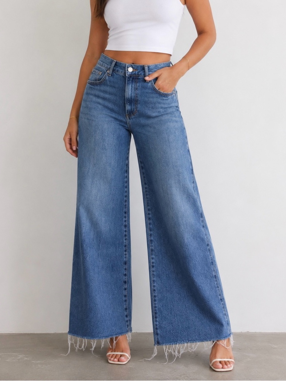 Veronica Beard Mid-Rise Wide Leg Blue Jeans - Picture 1 of 8